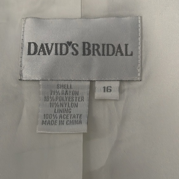 David’s Bridal Fancy Ruffled special occasion jacket - Picture 4 of 4